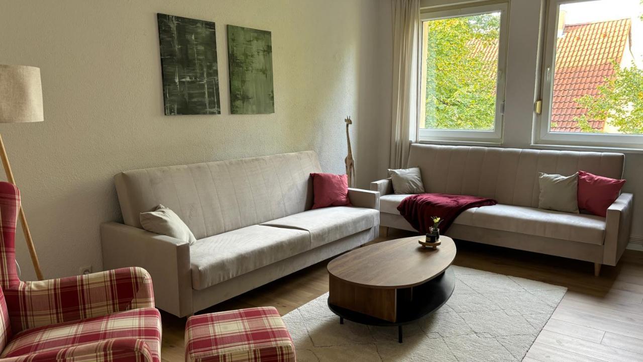 Bitterfelder Cityapartment Im Dichterviertel Exterior foto